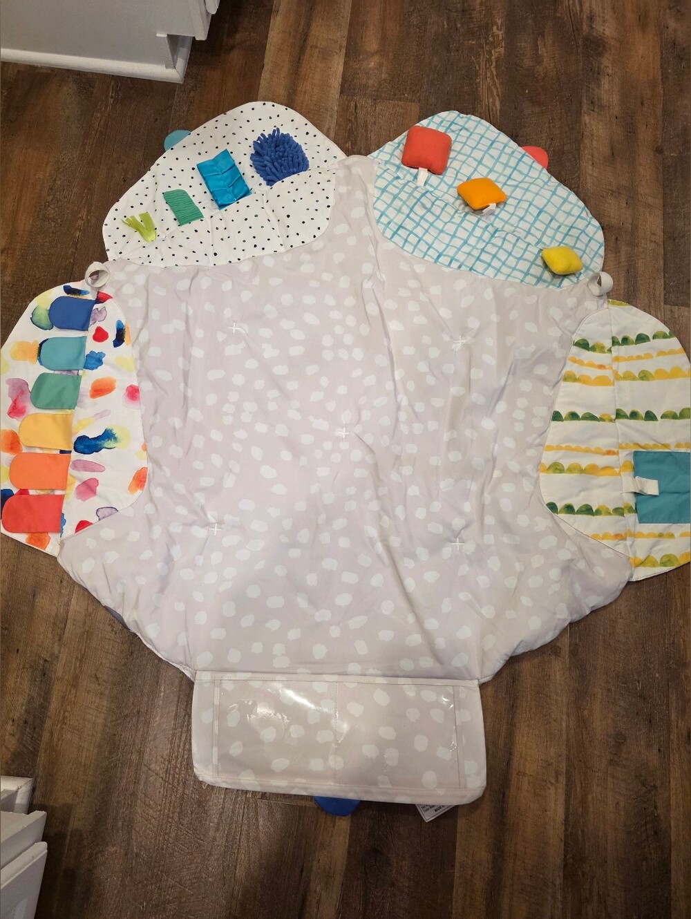 Lovevery Baby Play Mat Only No Cards No Wood Pieces